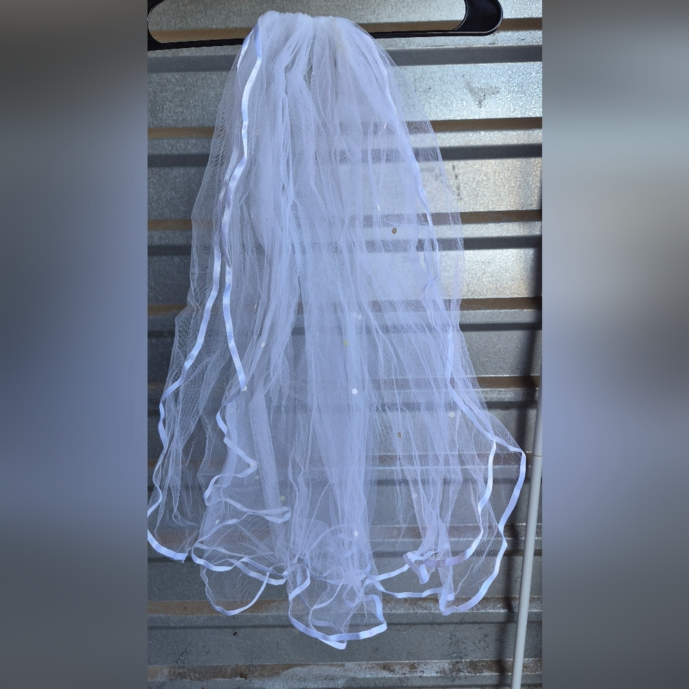 White Wedding Veil with Sequins And Comb for attachment 26" Long
